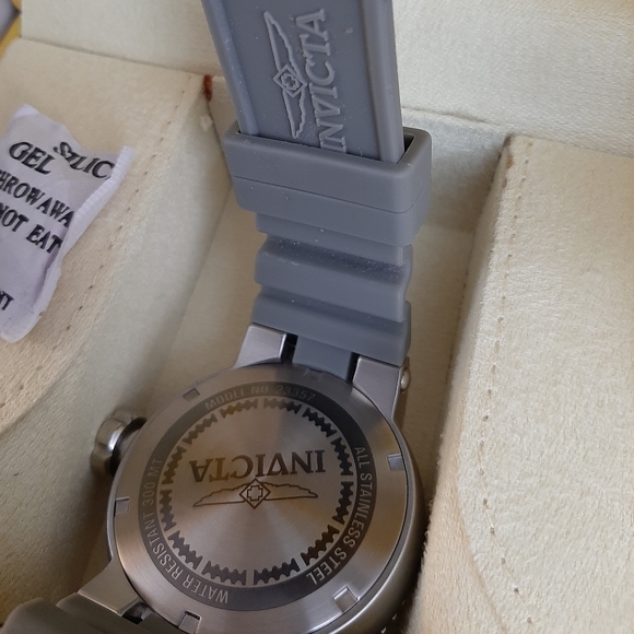 💯%GENUINE INVICTA WATCH MODEL #23357 Watches